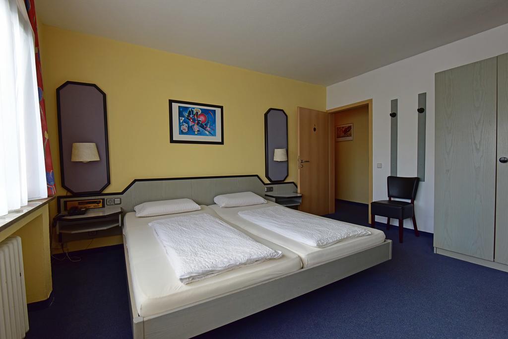 Hotel Wiedenhof Hilden Extérieur photo